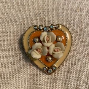 Vintage floral heart brooch